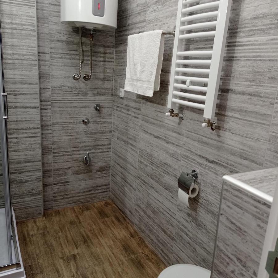 Laki Apartman Zaovine Ngoại thất bức ảnh