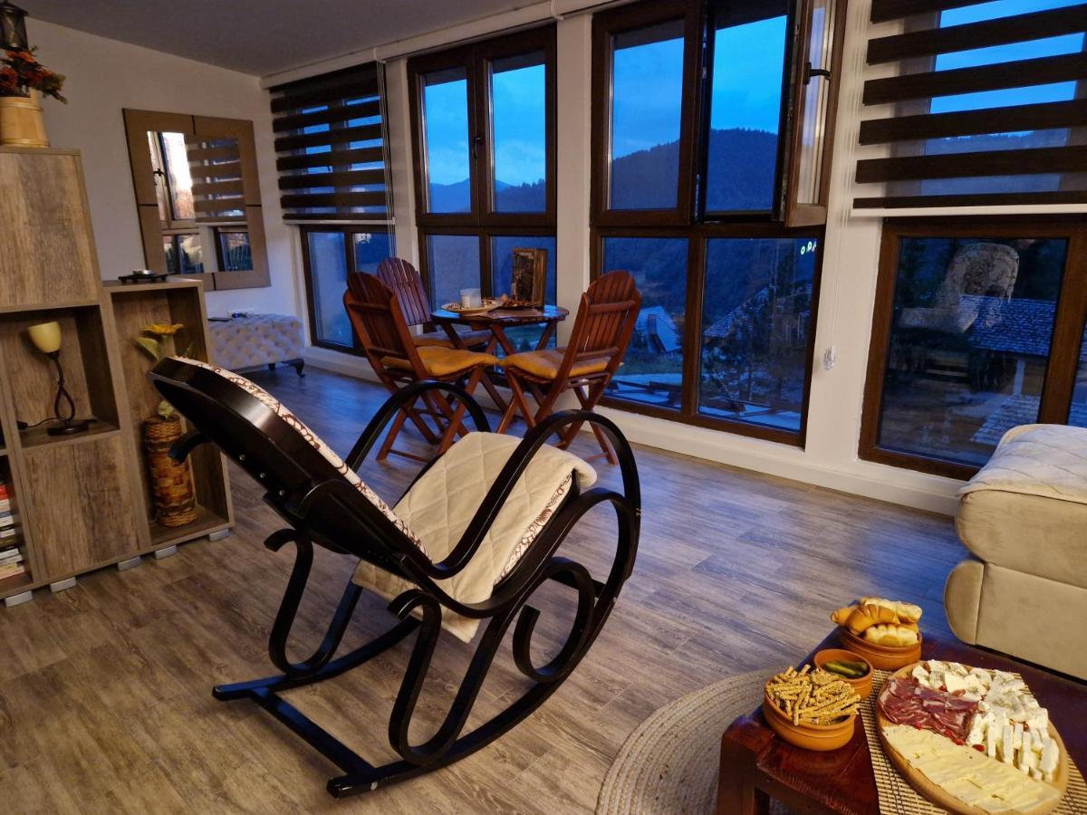 Laki Apartman Zaovine Ngoại thất bức ảnh